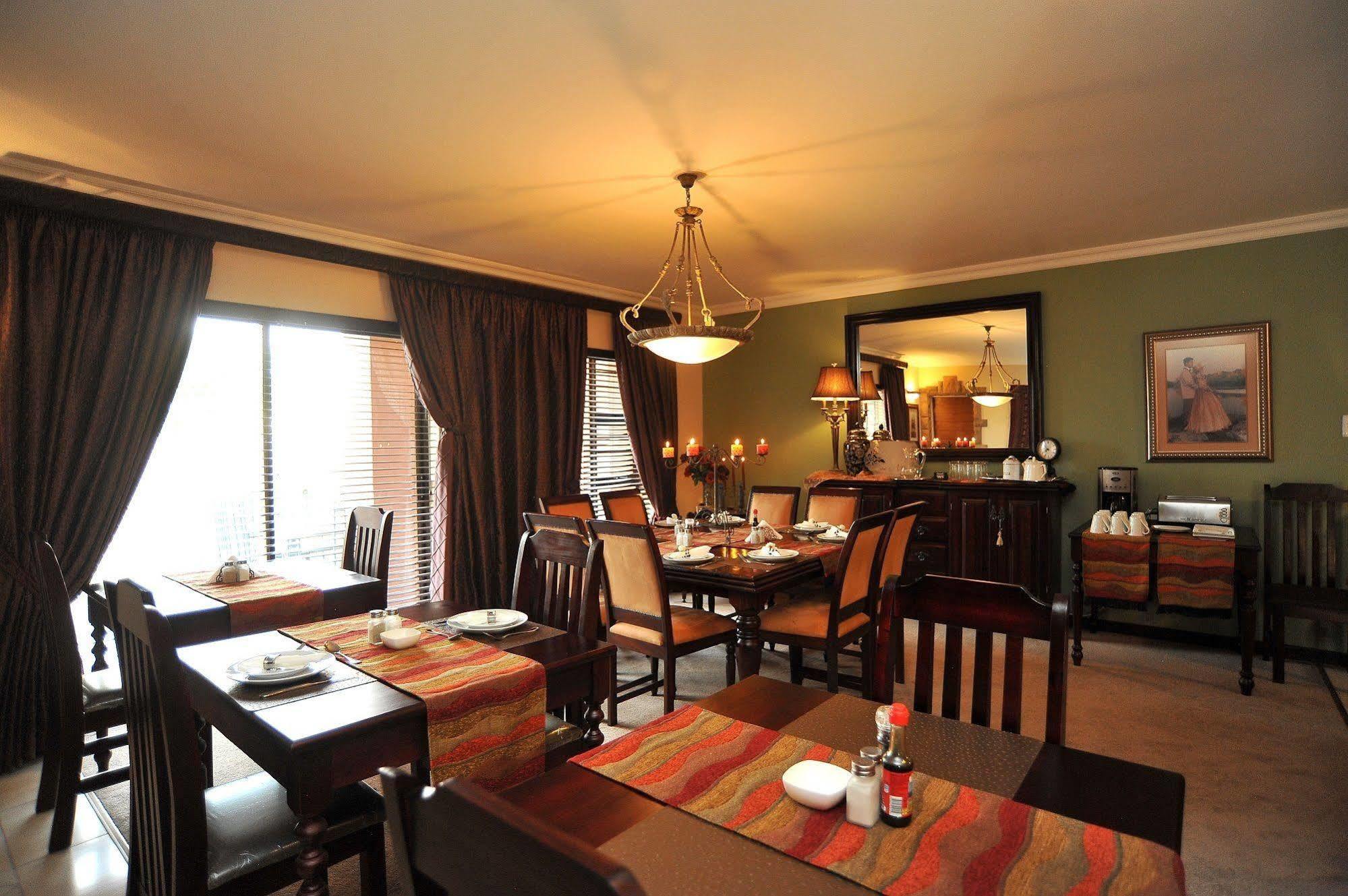Sunset Manor Guest House 波切夫斯特鲁姆 外观 照片